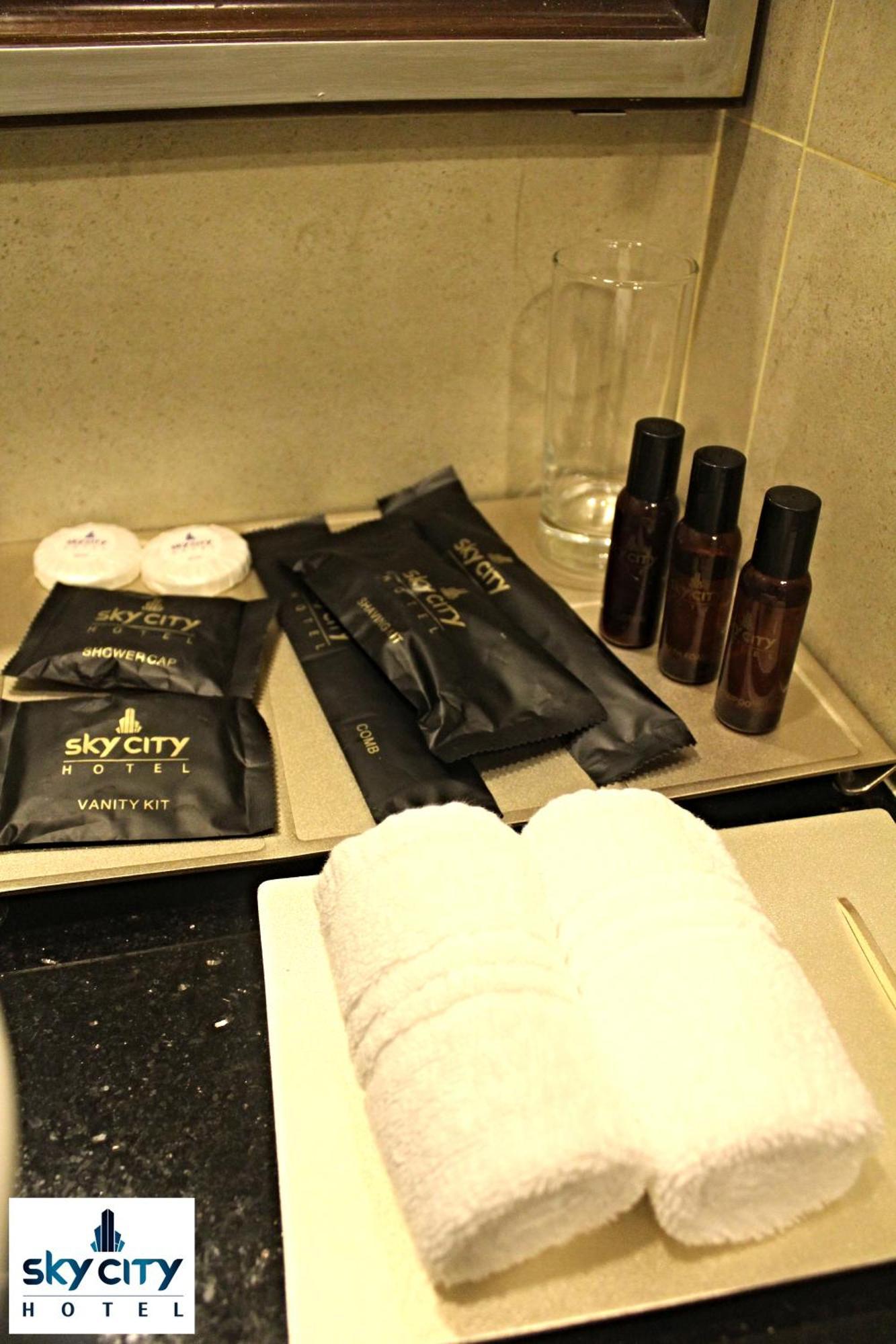 スカイ シティ ホテル ダッカ エクステリア 写真